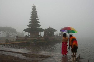 Bezoek tijdens je verblijf op Bali één van de vele tempels.